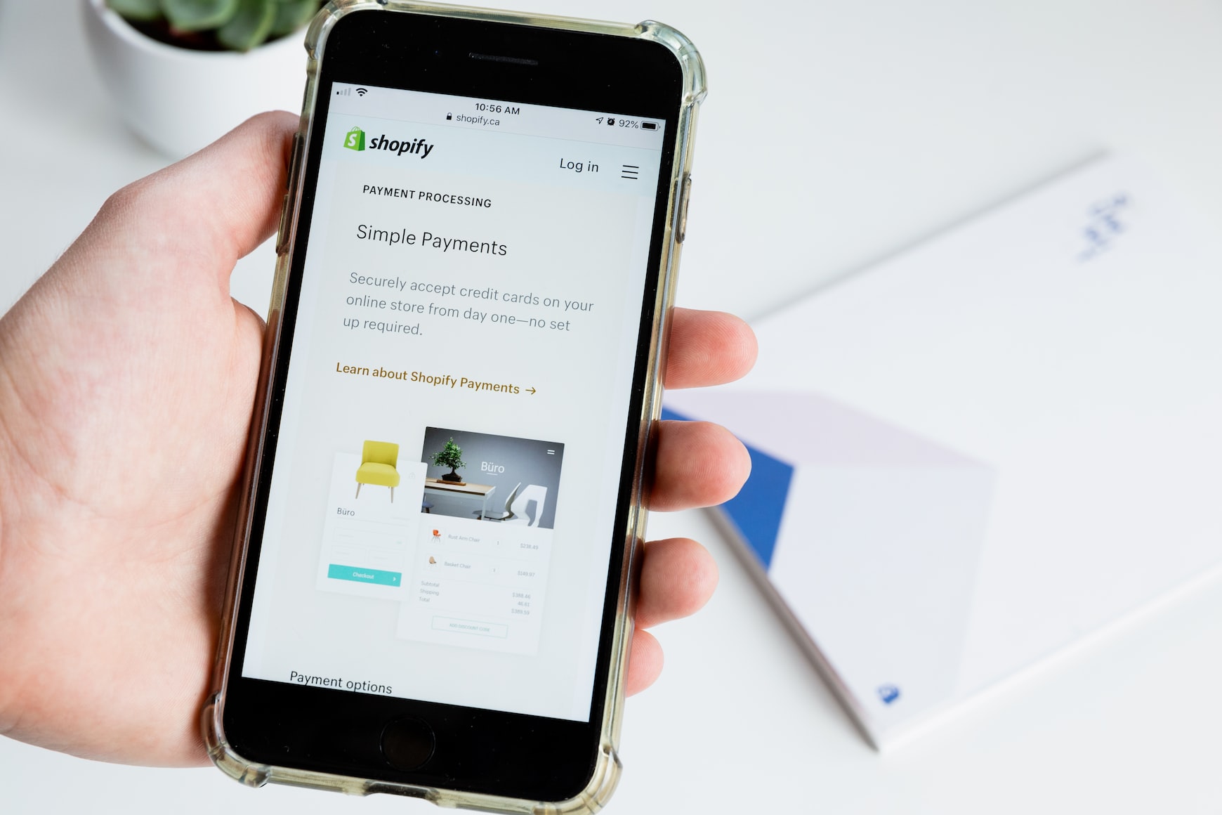 Shopifys mobile website